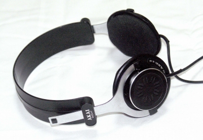 ASE-15-1.JPG - 66,573BYTES