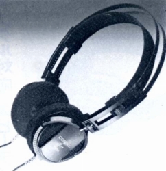 CD-77.JPG - 42,270BYTES