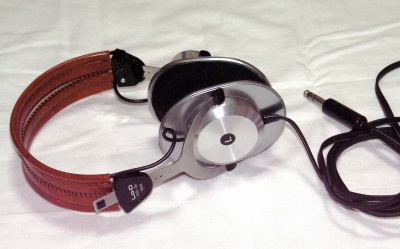 HD-90-1.JPG - 76,798BYTES