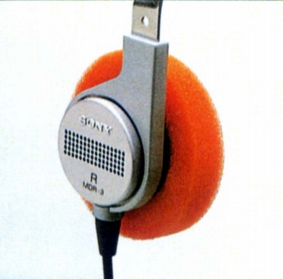 MDR-3-3.JPG - 62,428BYTES