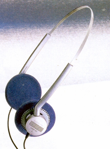 MDR-40T-1.JPG - 89,750BYTES