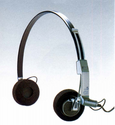 MDR-5.JPG - 68,833BYTES