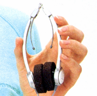 MDR-A30L-2.JPG - 100,724BYTES
