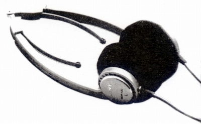 MDR-A30L.JPG - 55,546BYTES
