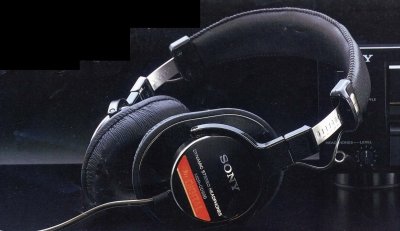 MDR-CD900-1.JPG - 68,169BYTES