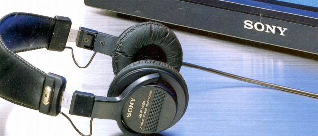 MDR-V606.JPG - 50,724BYTES