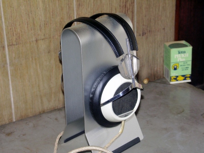 SR-3-1.JPG - 65,408BYTES