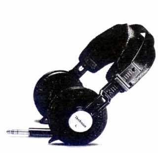 EAH-T7-2.JPG - 51,783BYTES
