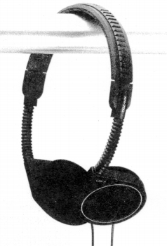 KH-700-3.JPG - 41,153BYTES