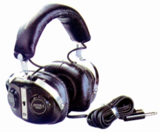 QTH-V7-9.JPG - 49,755BYTES