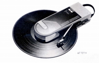 AT-727.JPG - 41,549BYTES