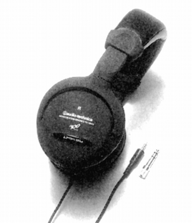 TH-100AV.JPG - 72,241BYTES