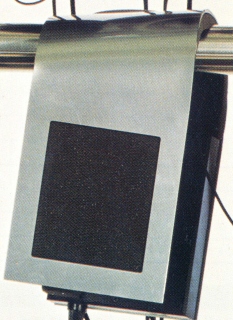JECKLINFLOAT-1.JPG - 52,106BYTES
