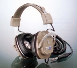 S-PRO4X.JPG - 20,436BYTES