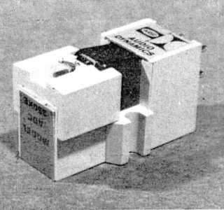 990XE.JPG - 74,813BYTES