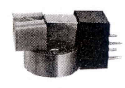 AT-7.JPG - 63,587BYTES