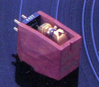 LO4.JPG - 48,517BYTES