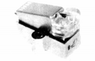 F-8L10.JPG - 26,791BYTES
