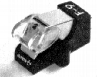 F-9L-1.JPG - 42,474BYTES