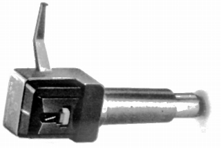 XL-44-1.JPG - 26,441BYTES