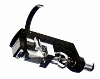 CP-YMK2.JPG - 39,783BYTES