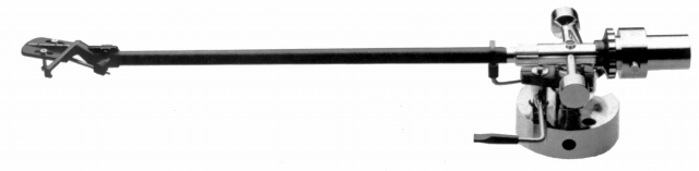 UA-90N.JPG - 32,881BYTES