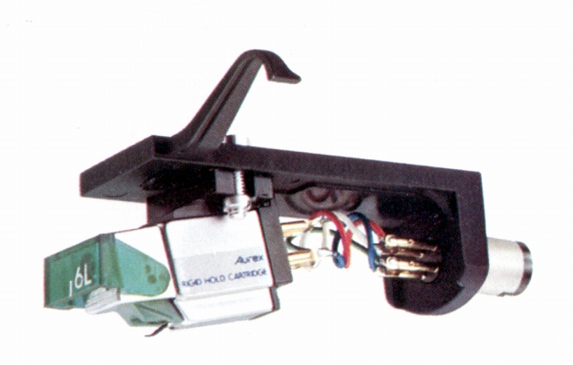 C-6L-1.JPG - 122,985BYTES