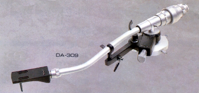 DA-309-6.JPG - 170,308BYTES