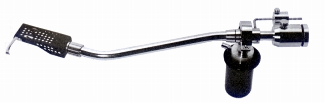 ES-701.JPG - 45,635BYTES