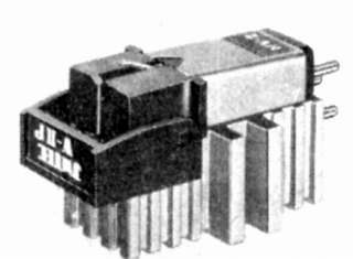 V-2PRO.JPG - 42,916BYTES