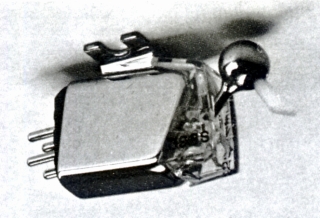 981HZMK2S.JPG - 61,716BYTES