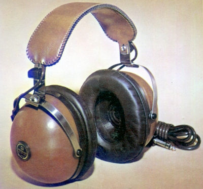 SE-25-2.JPG - 91,907BYTES