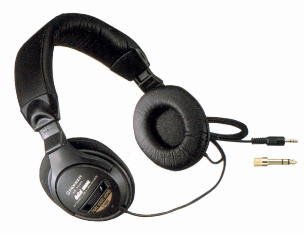 SE-700D.JPG - 70,220BYTES