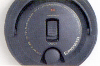 SE-DJ5000-4.JPG - 59,155BYTES