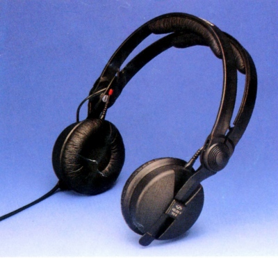 HD-25-1.JPG - 69,687BYTES