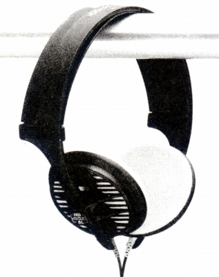 HD420SL.JPG - 73,888BYTES