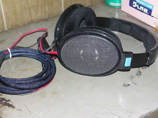 HD580J.JPG - 51,179BYTES