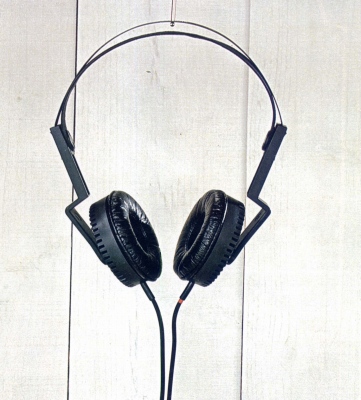 HP-1-8.JPG - 71,889BYTES