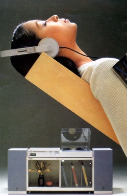 HP-2N.JPG - 62,945BYTES